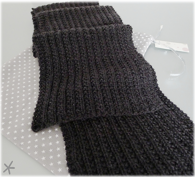 reversible scarf