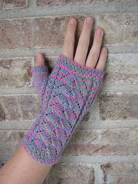 Ariel Fingerless Mitts