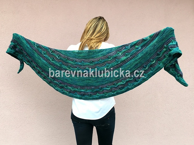 Knitted Eclipse scarf