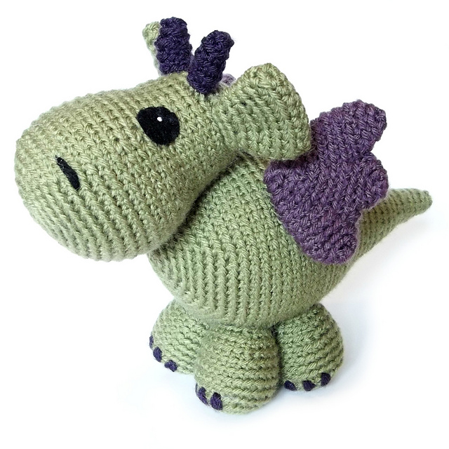 Petrie the Dragon (Old)