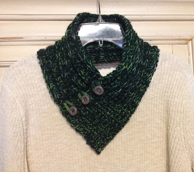Ponderosa Pine Neck Wrap