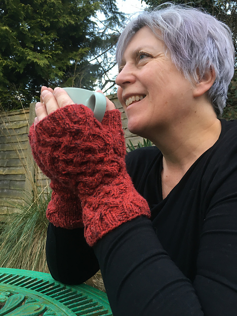 Merlot Mitts