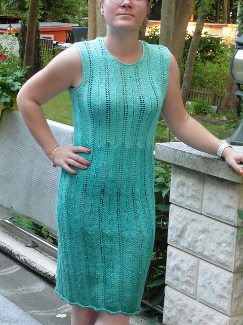 # 19 Zackenkleid