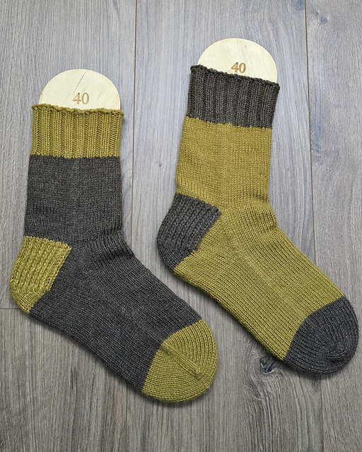 There's a Flap in my Toe-Ups! Socks