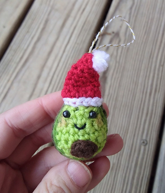 Feliz Avocad Christmas avocado