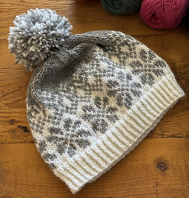 Ravelry: MotherofPurlFrpt's MOP Snowflake Hat