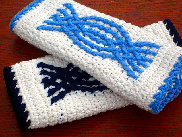 Celtic Knot Textured Dishcloth/Washcloth