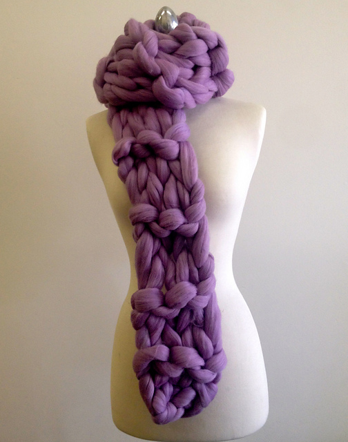 GIANT Knit Chunky Scarf
