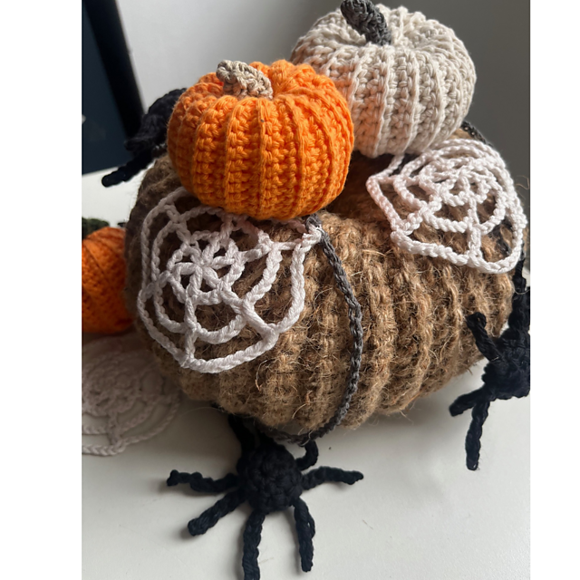 Pumpkin & Halloween Garland