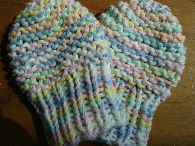 Reversible Thumbless Baby Mittens