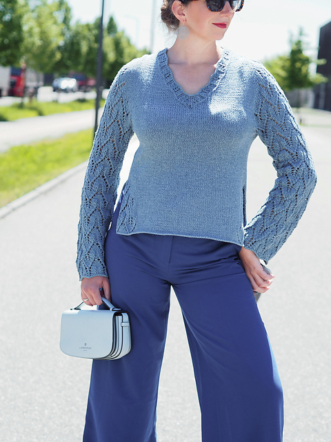 Roseli Sweater