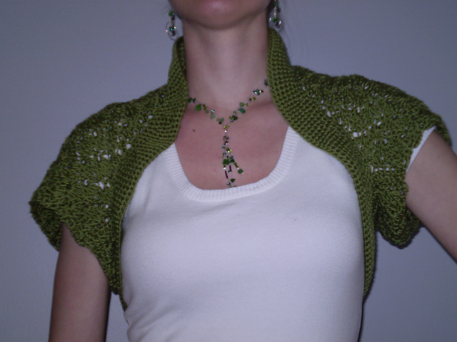 Easy Shell Shrug