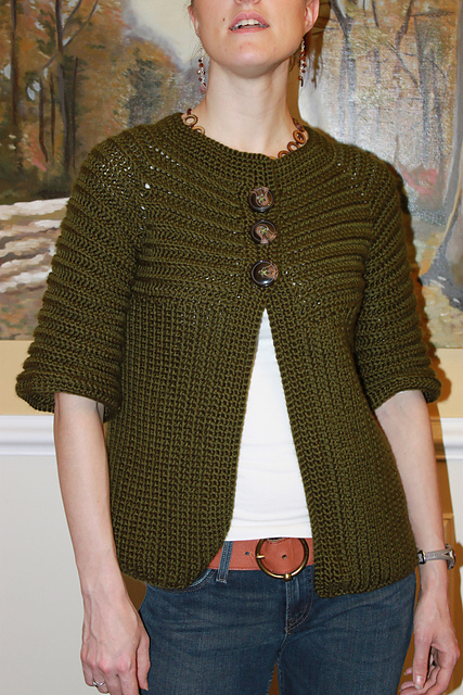 Ribbed Cardigan with Pleat