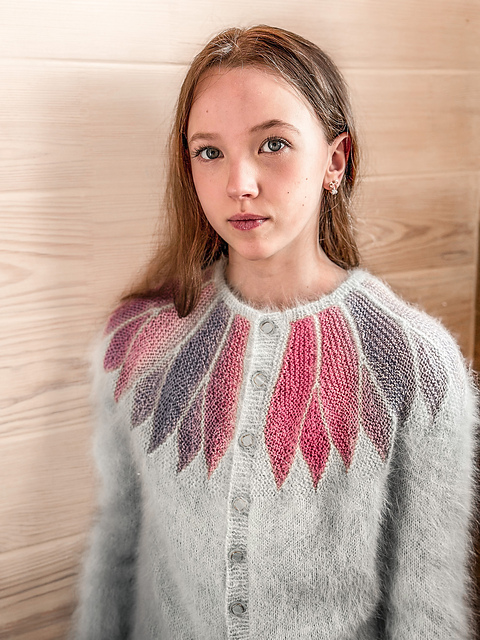 Chrysanthemum Cardigan