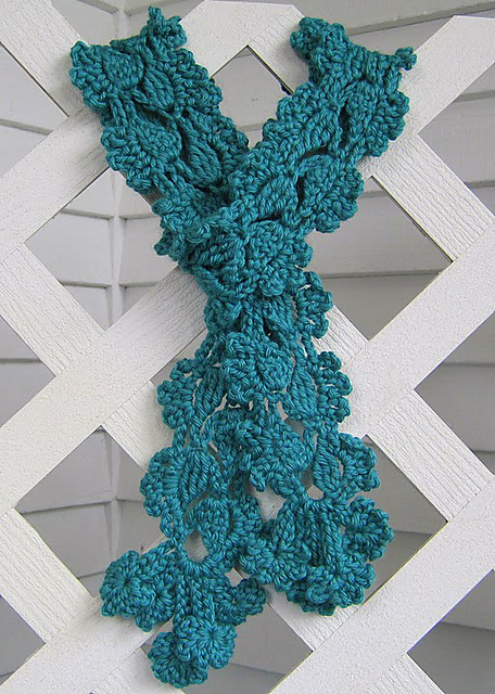 Flowering Clematis Scarf