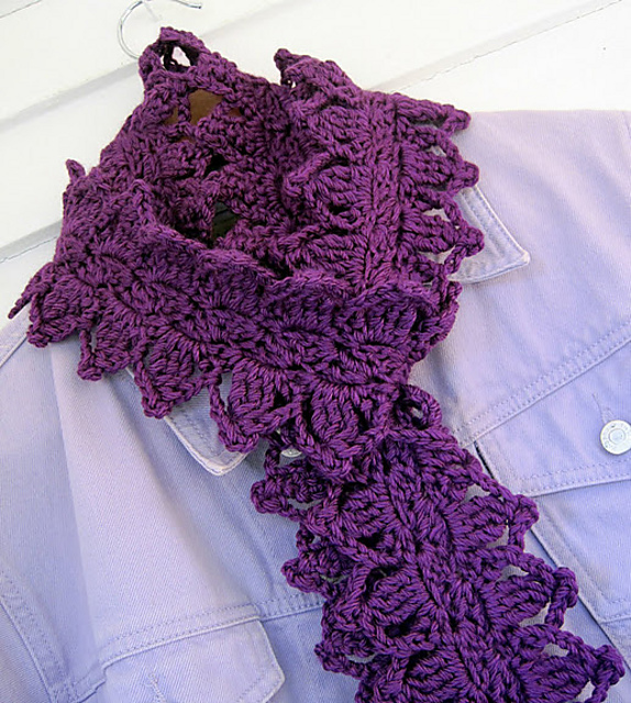 Laurel Leaf Scarf