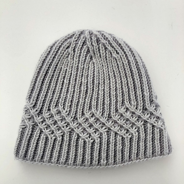Brioche Star Stitch Hat