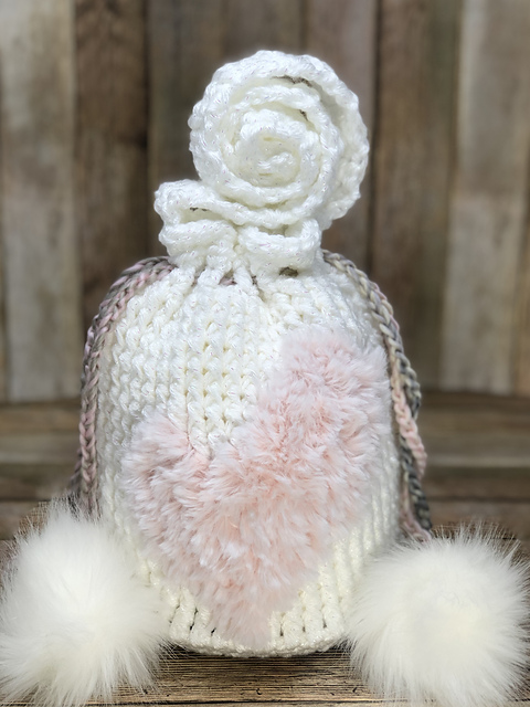 Wonky Heart Barrel Bag