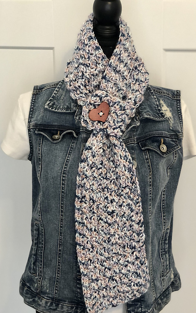 Pebble Creek Button Scarf