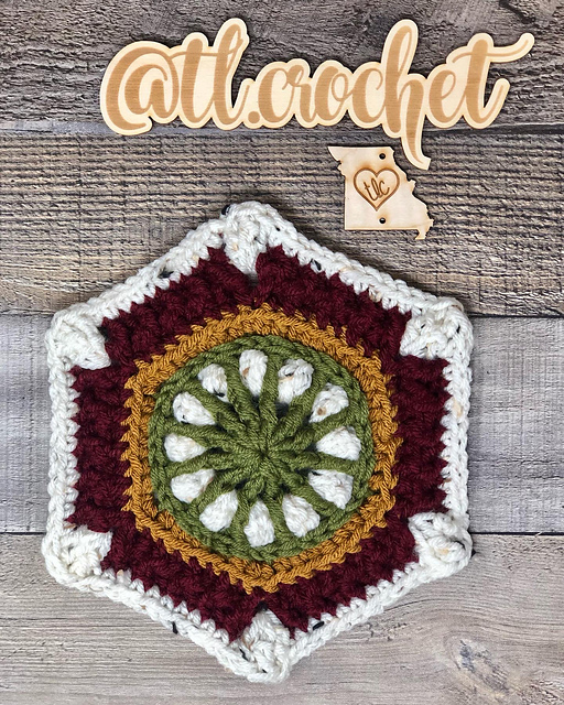 Whiskey's Wheel Granny Hexi