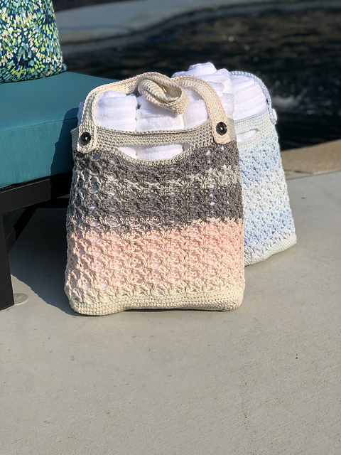 Tangled Beach Tote