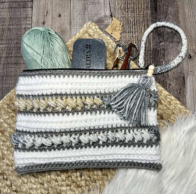 ThunderSnow Pouch