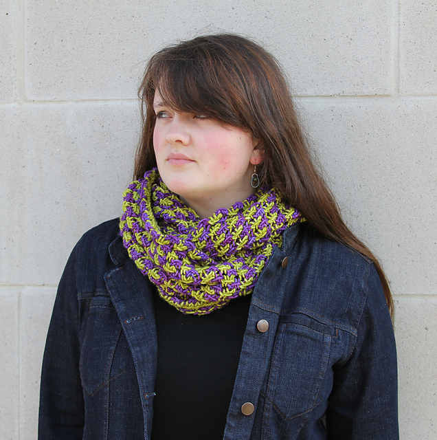 Bramble Cowl