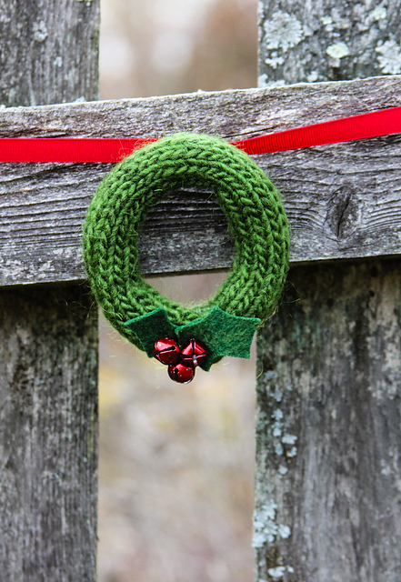 Knit Wreath