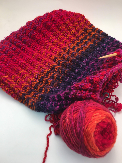 Color Stream Cowl