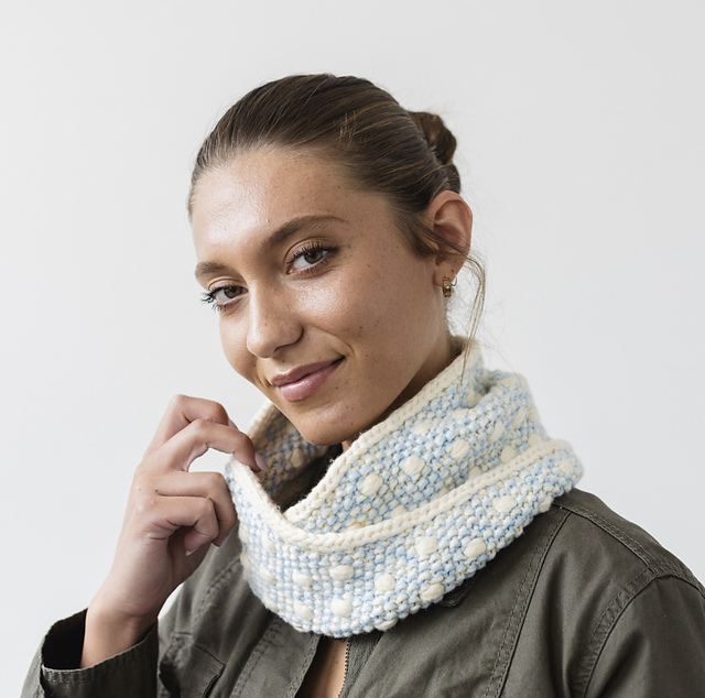 Cloud Puff Cowl