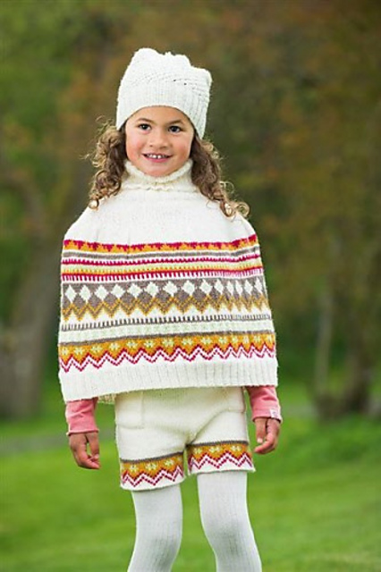 1208-21 Poncho , shorts and hat set