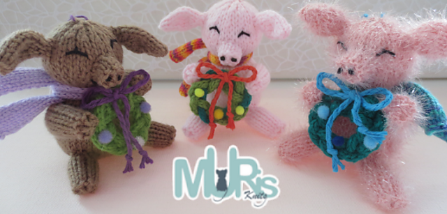 Perky Holiday Pigs Ornament