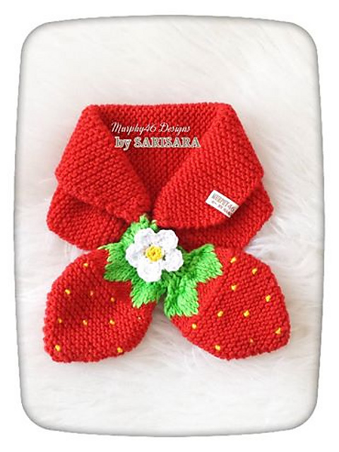 Thai-Brit Strawberry Scarf