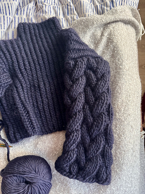 Hey Patterns Ravelry: Cable Babe pattern by Oh Hey!