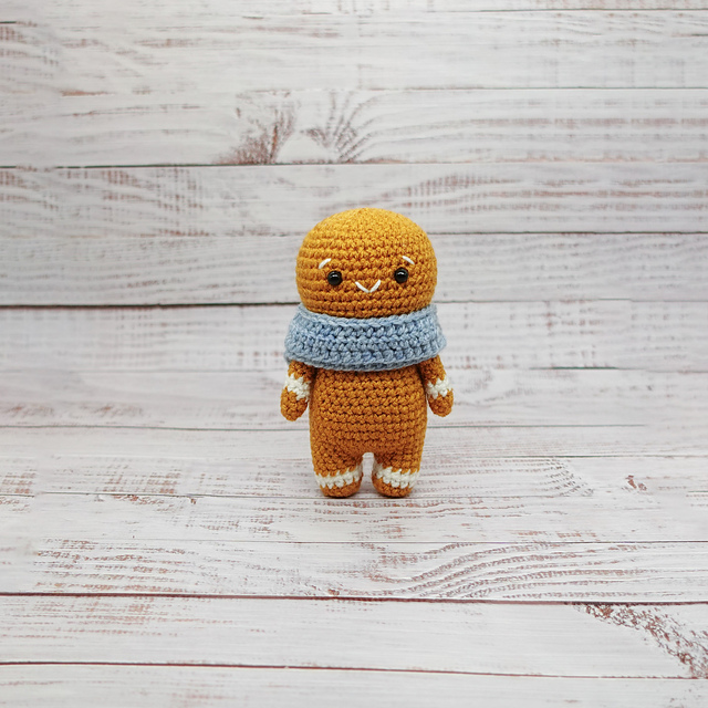 Gingerbread Man with Scarf