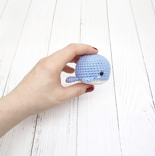Amigurumi Small Whale