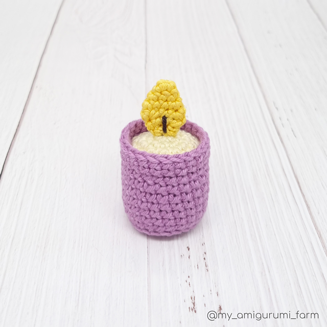 Candle Amigurumi