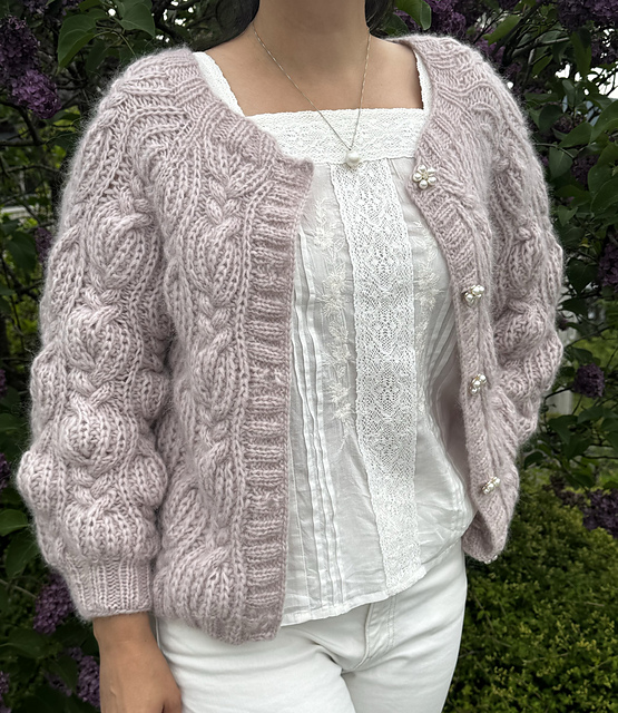 Ravelry: Fluffy Cable Cardigan pattern by Marthe Øyrås