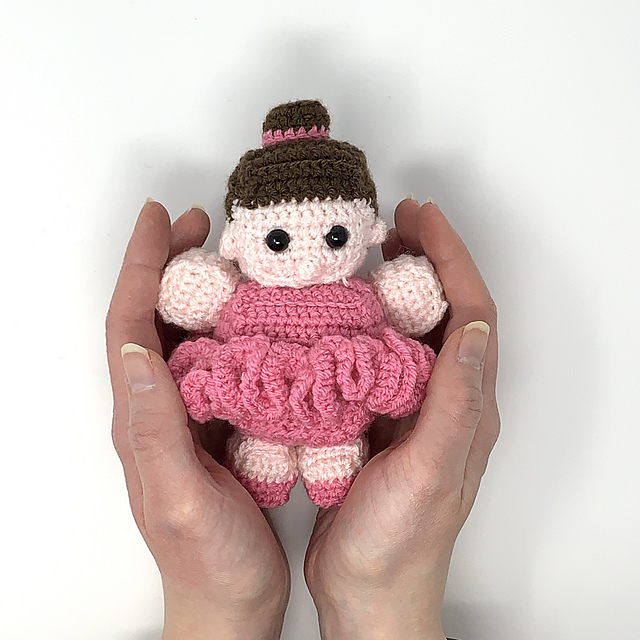 Small Ballerina Amigurumi