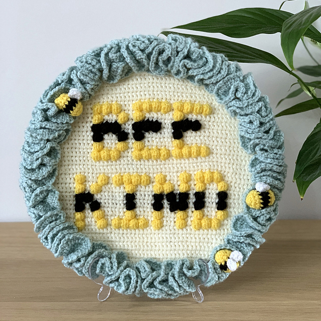 Bee Kind Wall Hanging