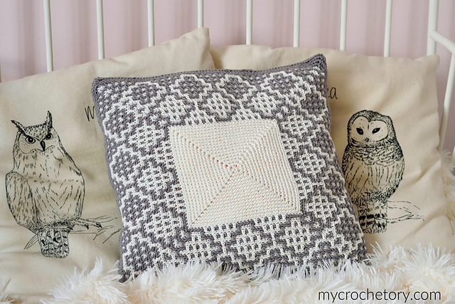 Carina Square Pillow