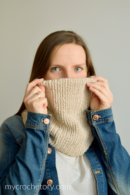 Herringbone Cowl