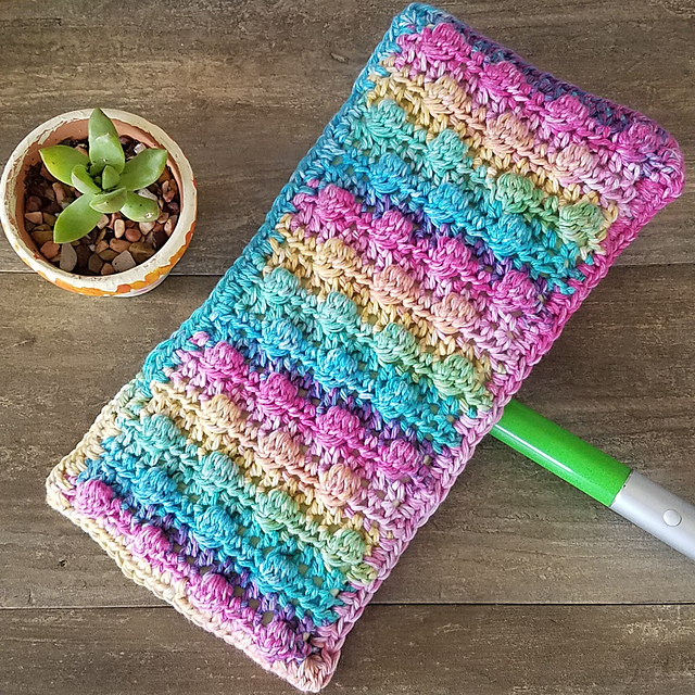 The Knotted Mop and Duster