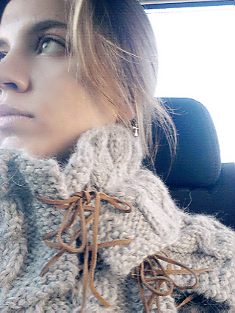 Lace Up Cabled Cowl
