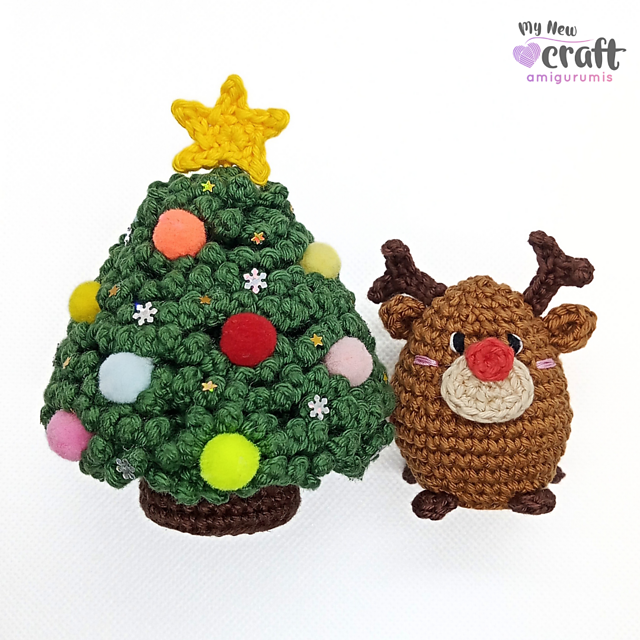Reindeer and Christmas Tree