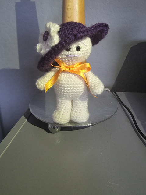 Lady violet bear