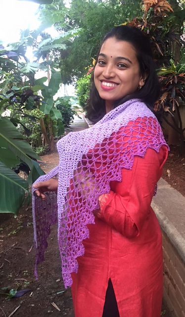 Lillium Shawl
