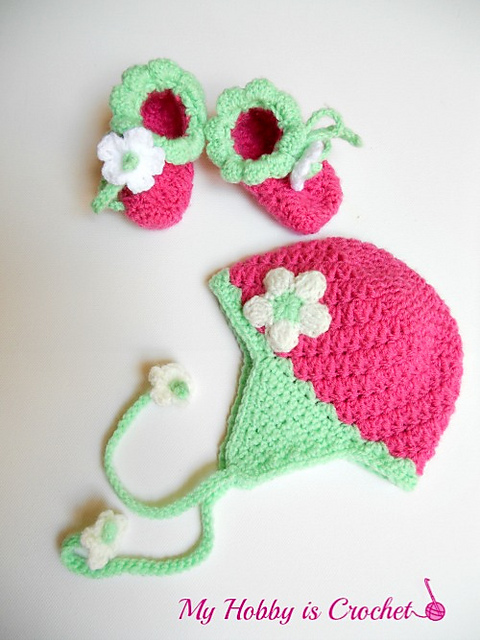 Blooming Berry Earflap Hat