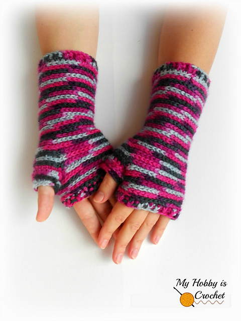 Bella Brick Crochet Wristers