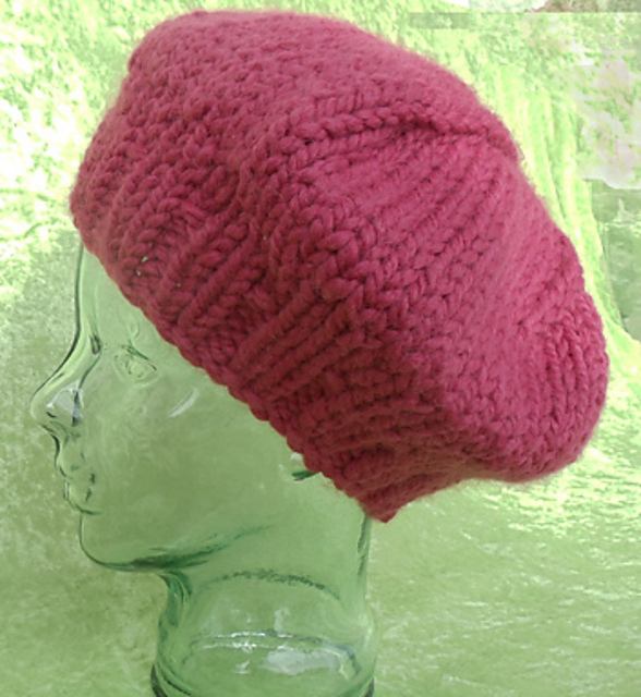 Paris Beret in Super Bulky Yarn